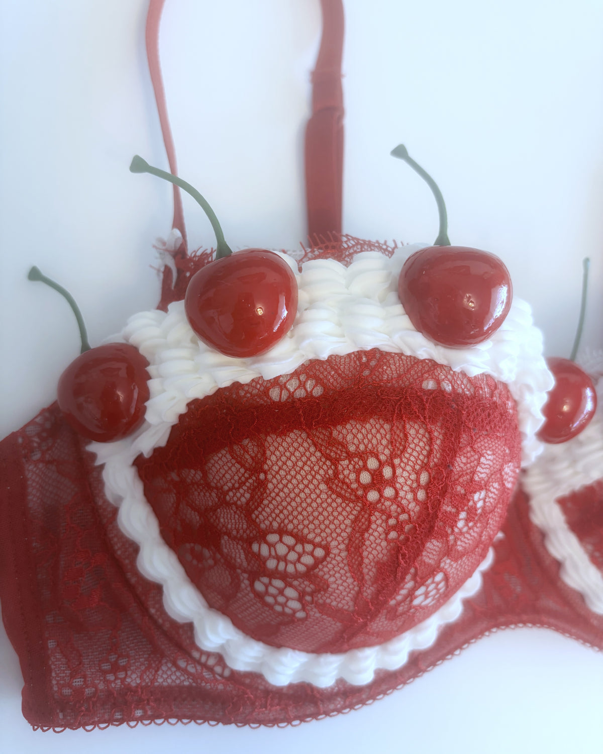 Sample Sale 34B Cherry Frosting Bra